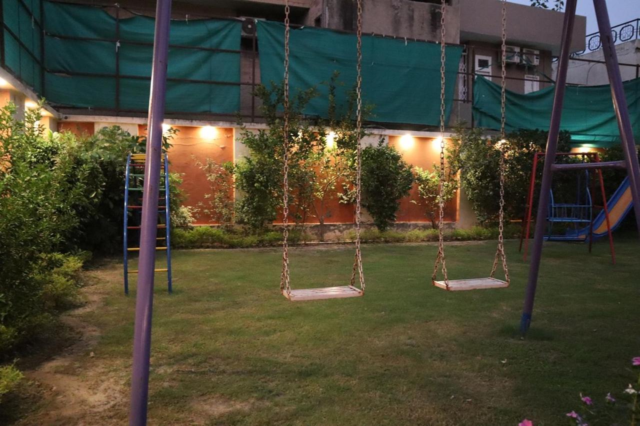 Hayyat Luxury Apartments Lahore Ngoại thất bức ảnh